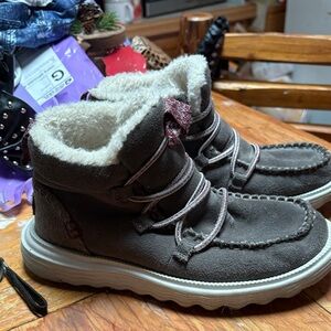 Hey Dude Kids Brown Suede Faux-Shearling Ankle Boots